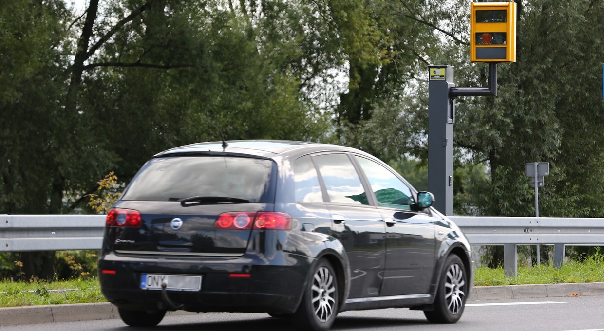 Odcinkowy pomiar prędkości skuteczniejszy od fotoradarów