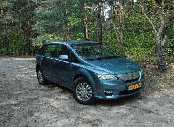 Chińska marka już w Polsce. Sprawdzamy jak jeździ BYD