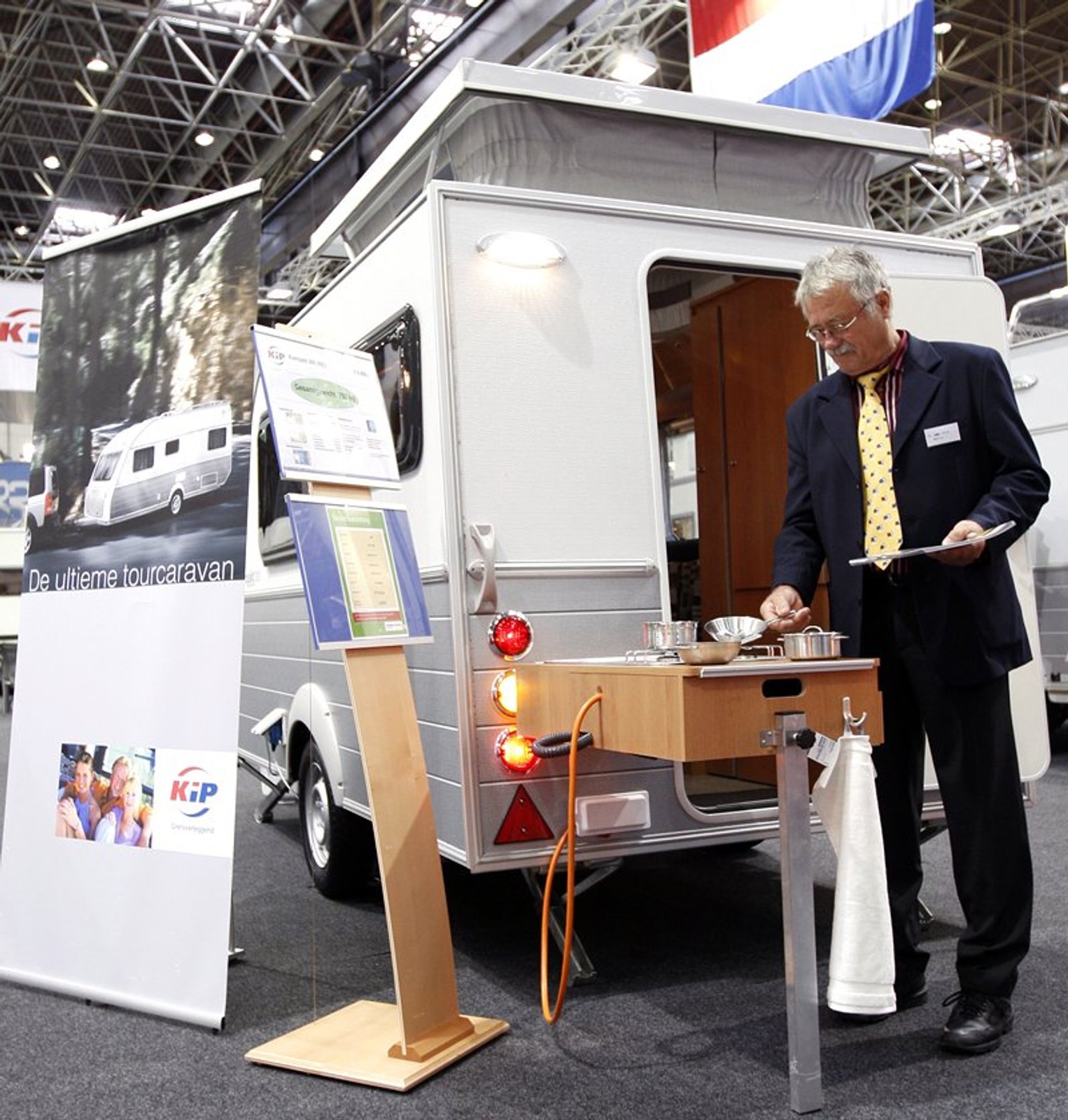 Caravan Salon Düsseldorf 2009: nowości turystyki na kołach - fotogaleria