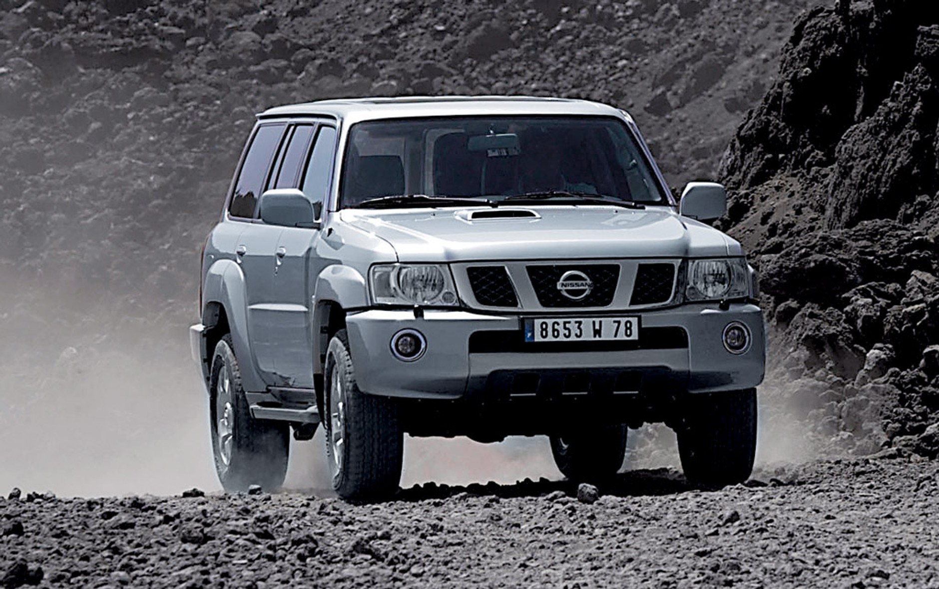 Nissan Patrol GR: stworzony do jazdy w terenie