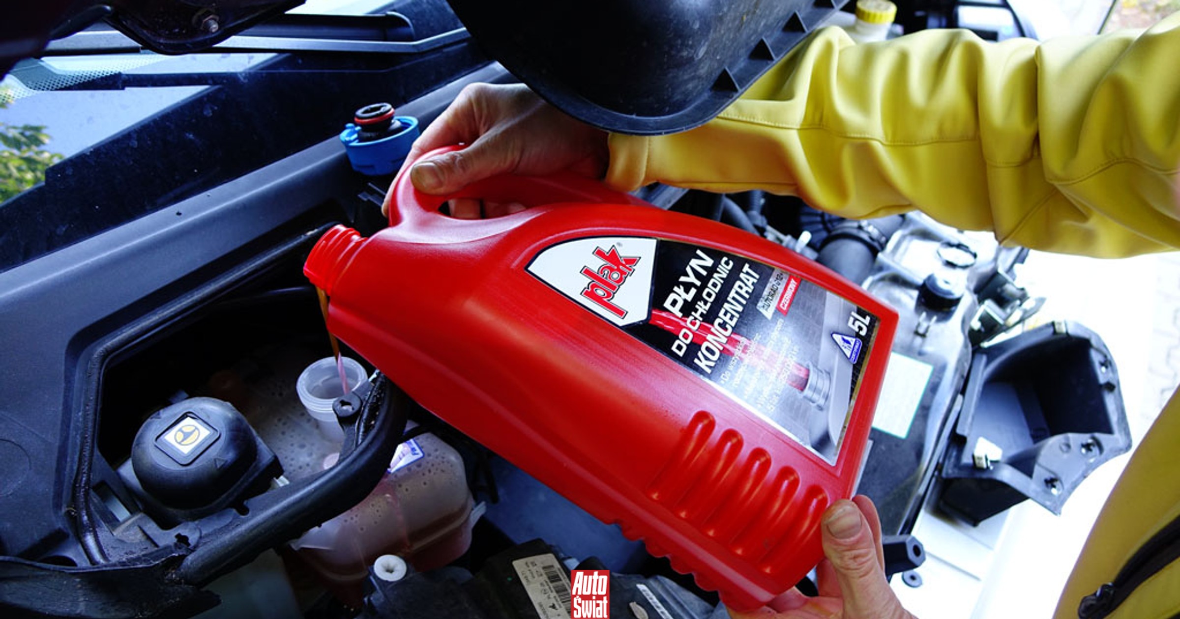 Czy można dolać inny płyn chłodniczy niż ten, który już jest w zbiorniku?