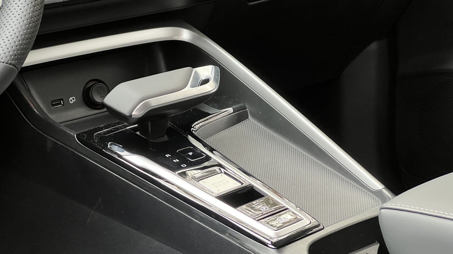 MG ZS (druga generacja; wersja Hybrid+)