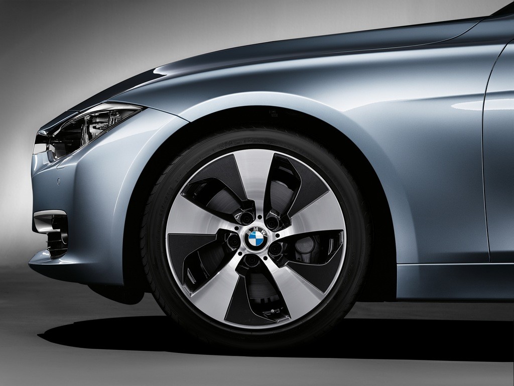Nowe BMW serii 3 już w sprzedaży (ceny)