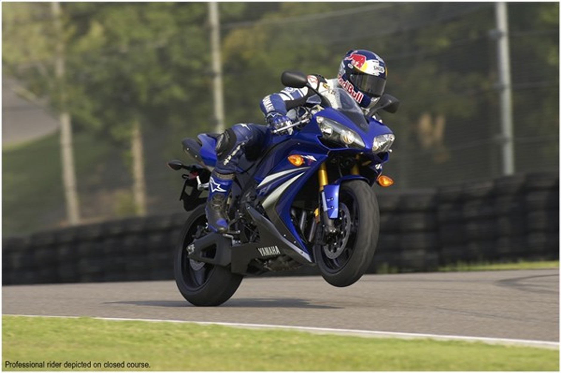 Yamaha YZF-R1 2007: bez kompromisu