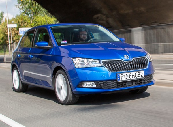 Skoda Fabia 1.0 MPI - jak jeździ z podstawowym benzyniakiem?