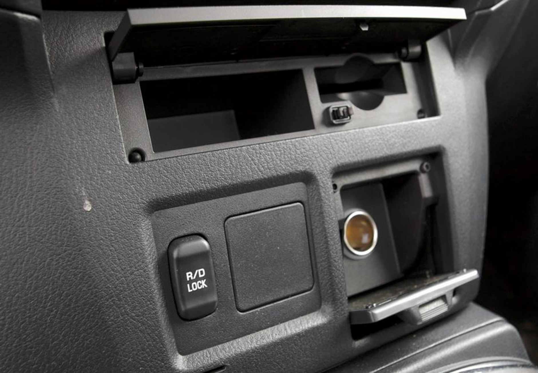 Mitsubishi Pajero 3.2 DI-D SWB – zwinna jaszczurka