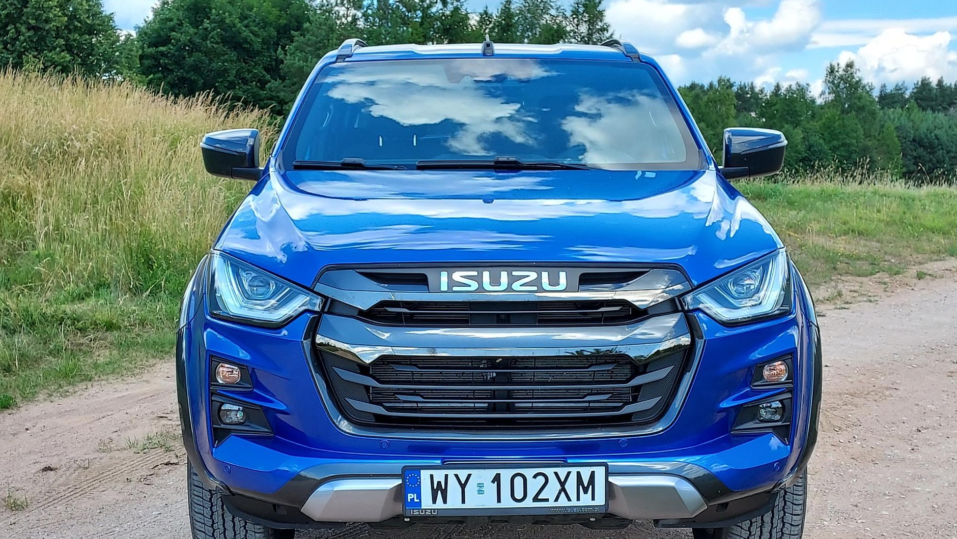 Isuzu D-Max 2023, lifting