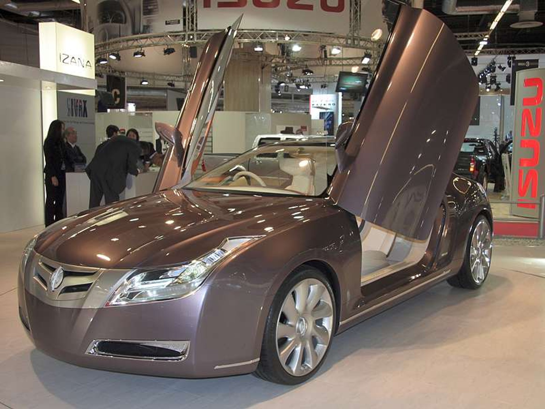 Paryż na żywo: fotogaleria z targów – Pierwszy dzień targów (1/2)