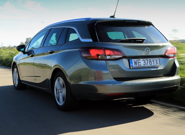 Opel Astra 1.5 D – dwie twarze małego diesla