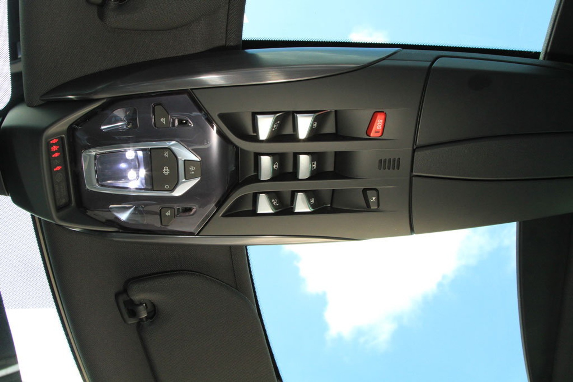 Luksus po francusku - test DS5 BlueHDi/180 KM