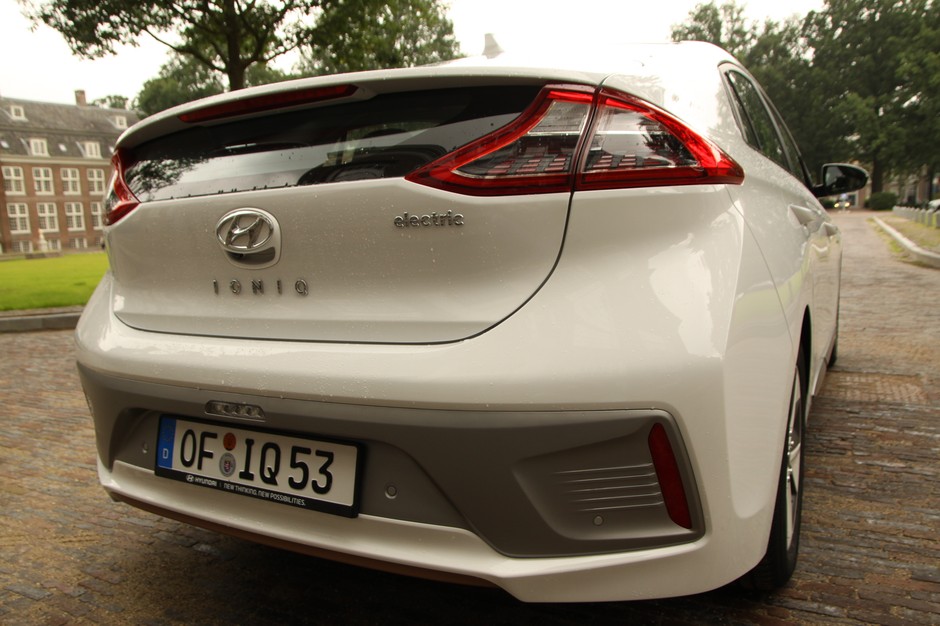 Hyundai Ioniq
