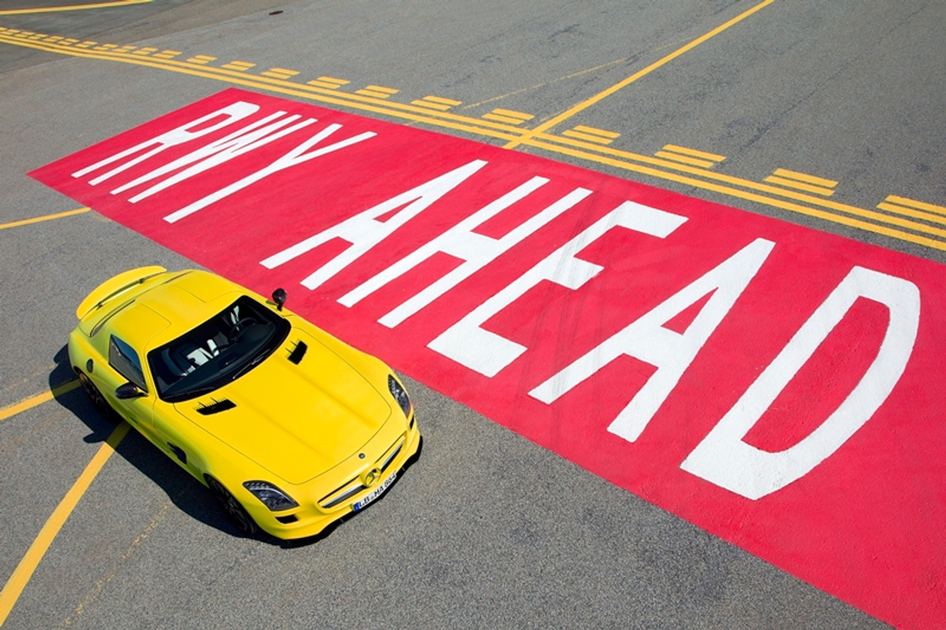 Mercedes SLS AMG E-Cell – z e-pięknem trzeba obcować