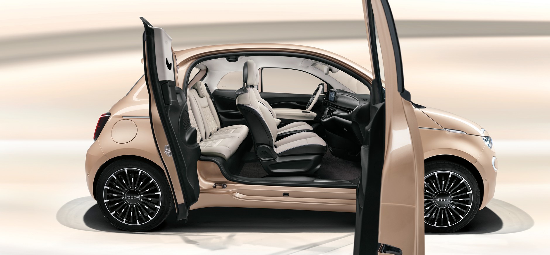 Nowy Fiat 500 w wersji 3+1