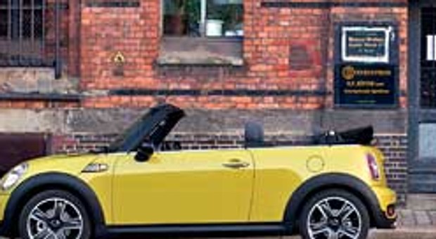 Mini Cabrio: pierwsze zdjęcia i informacje