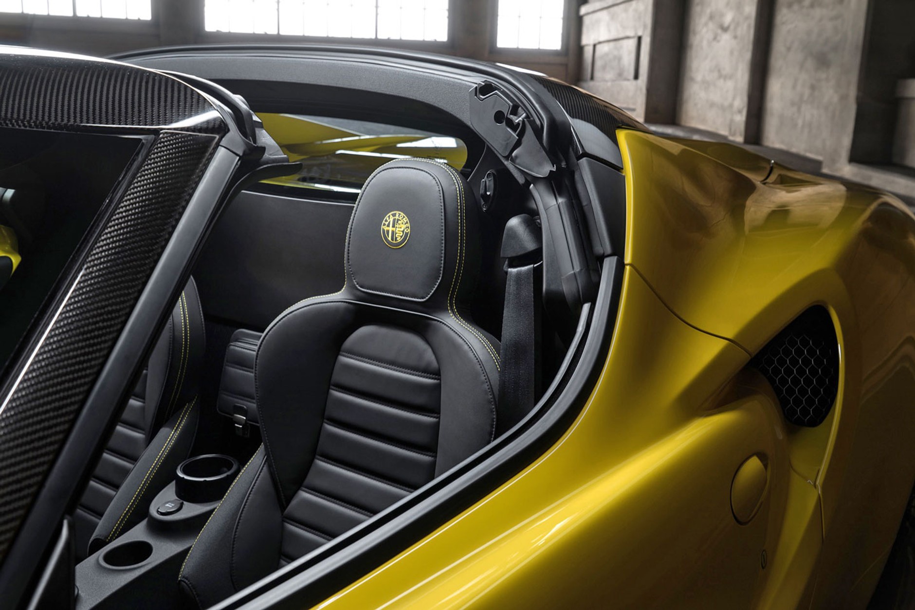 Alfa Romeo 4C Spider – premiera w Detroit