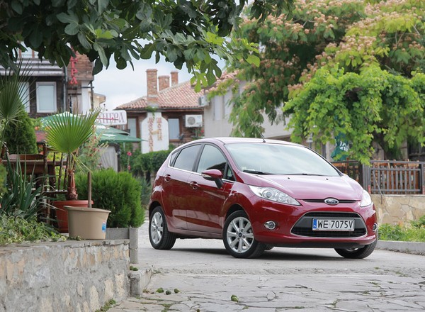 Ford Fiesta 1.4: czy mały Ford z „automatem” to ideał?
