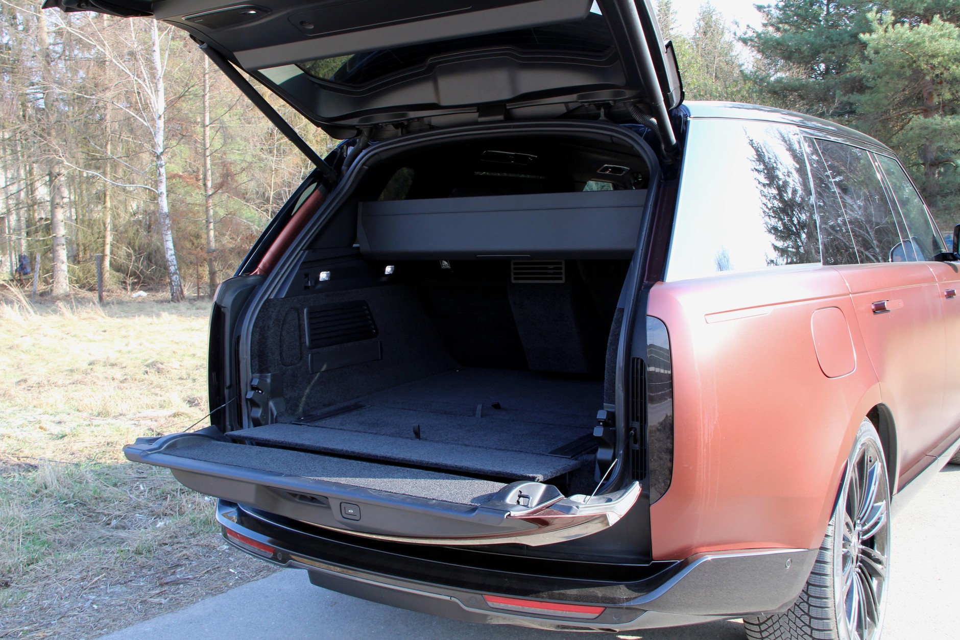 Range Rover 4.4 V8 SV LWB