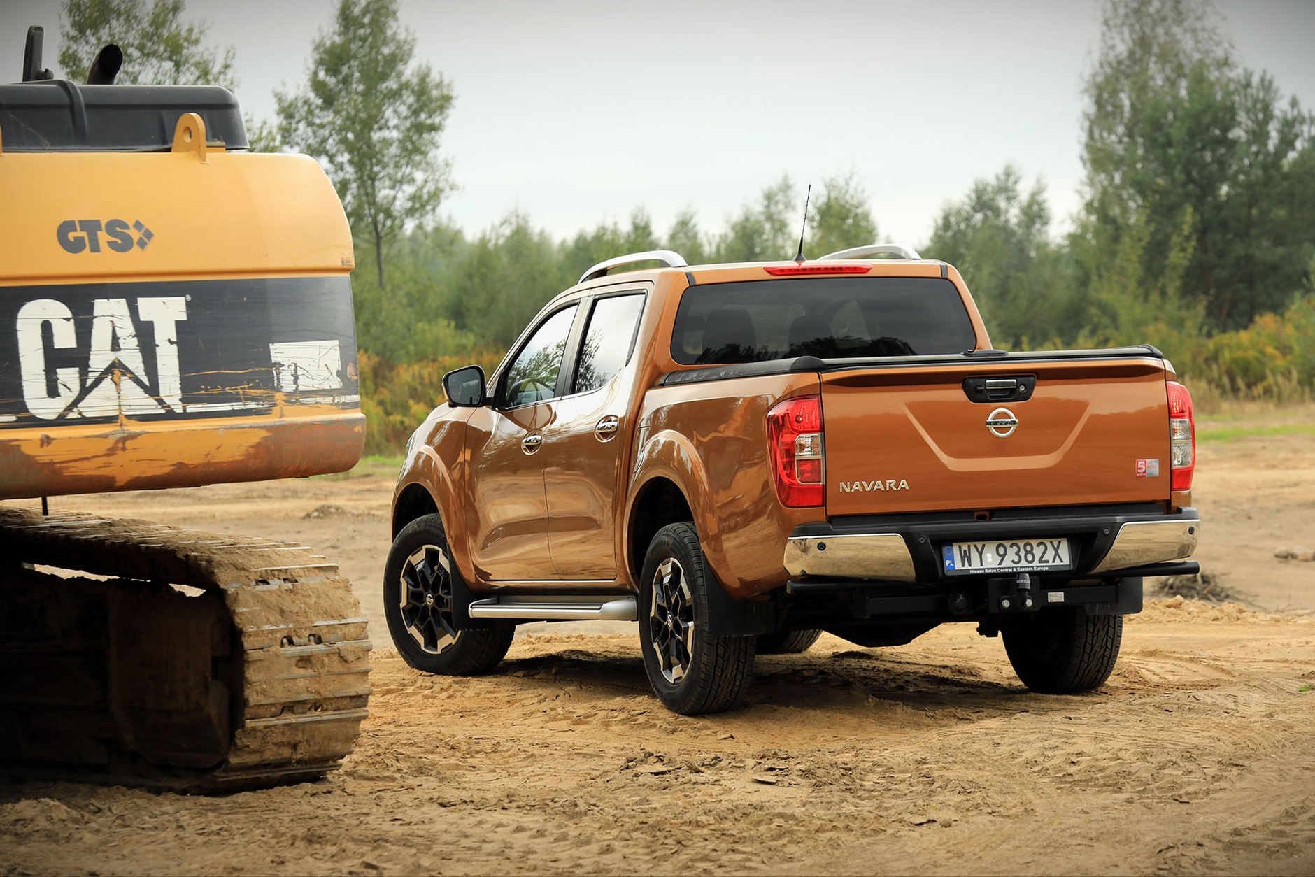 Nissan Navara 2.3 dCi - wygodny jak nie pikap