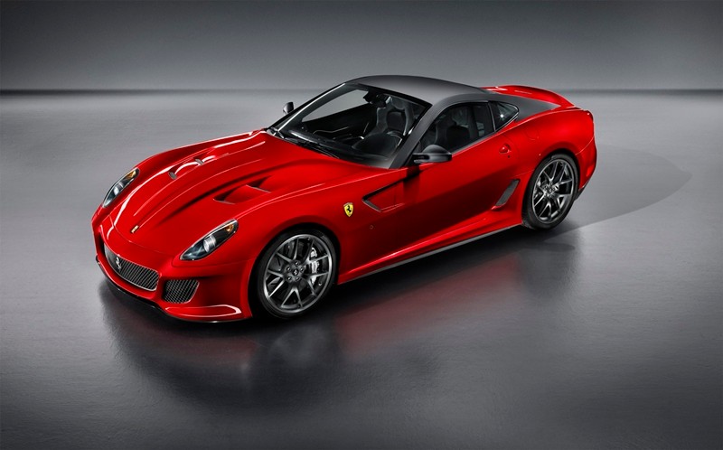 Ferrari 599 GTO poszło na dietę i na siłownię