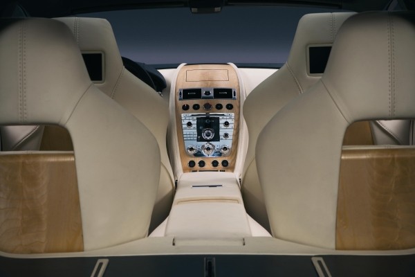 Aston Martin Rapide