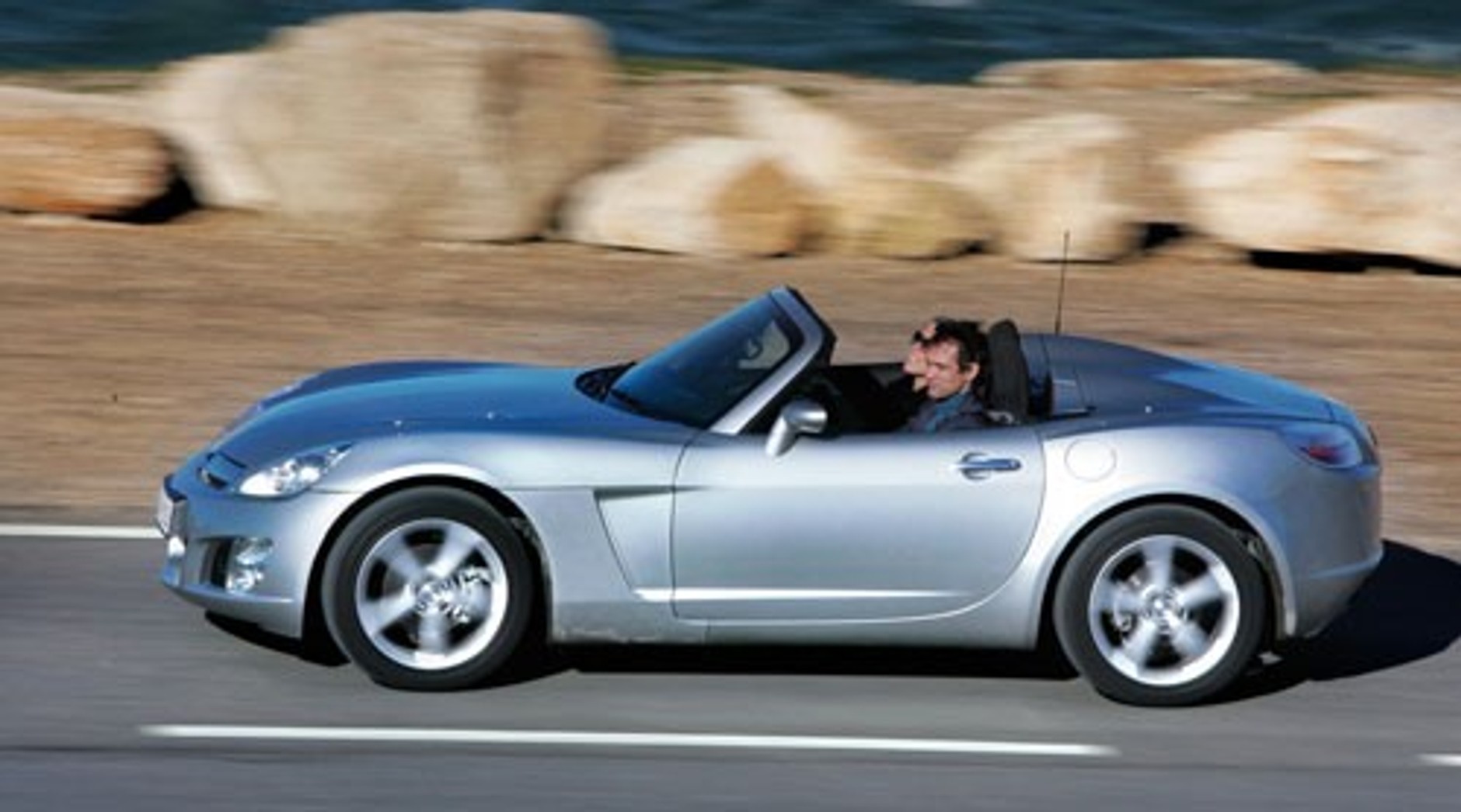 Opel GT (druga generacja; 2007-2009)