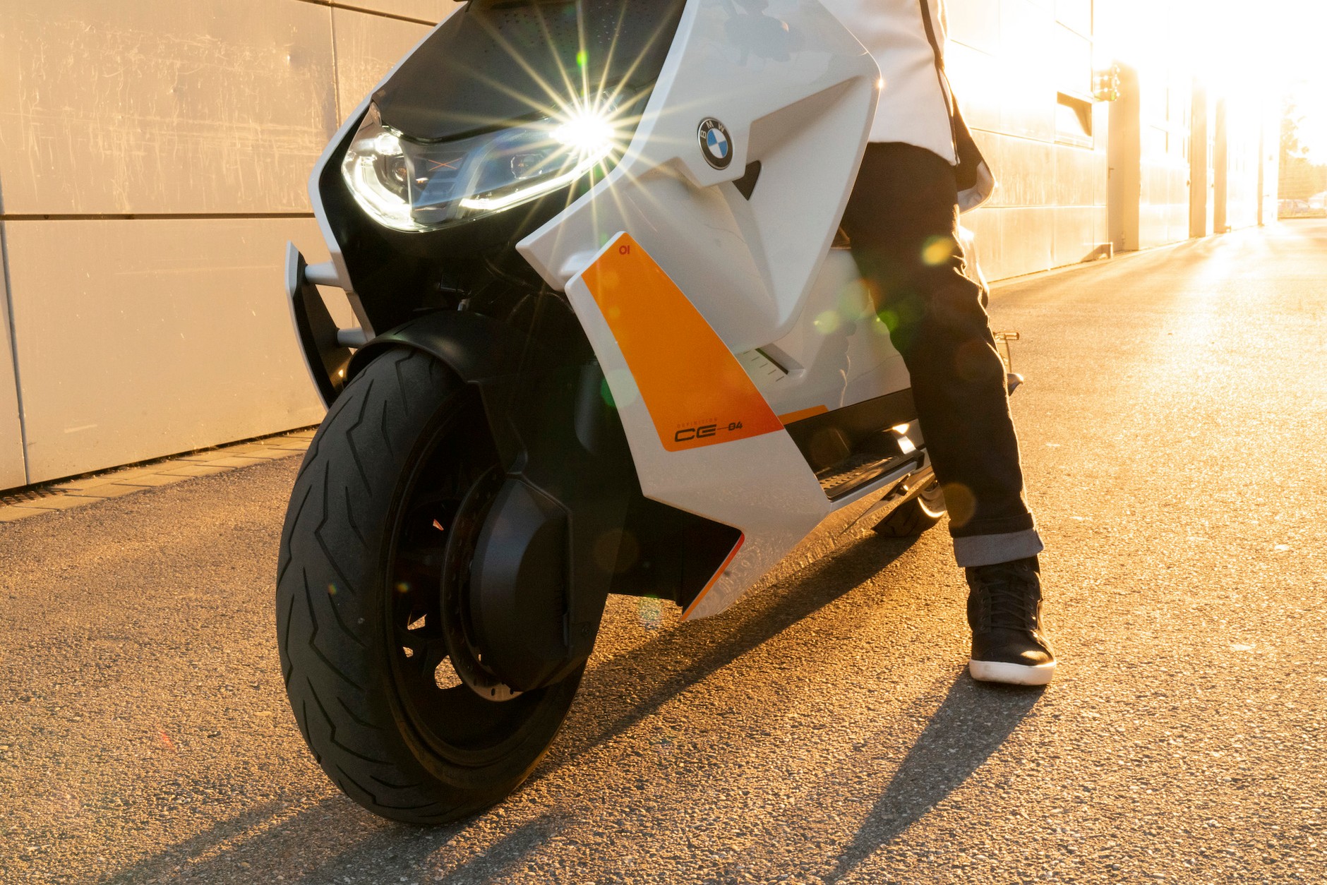 BMW Motorrad Concept Definition