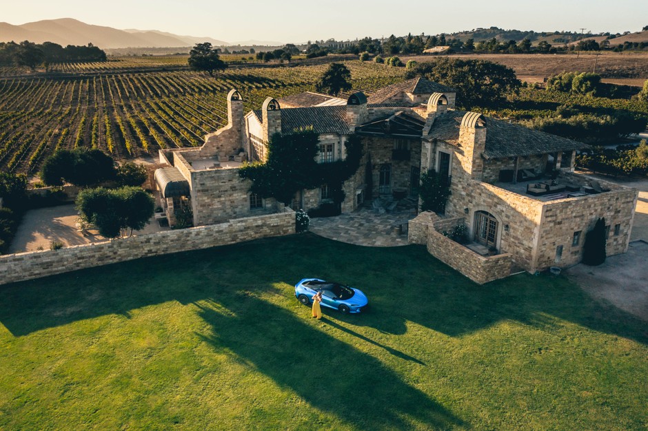 McLaren America życzy wesołych świąt i szczęśliwego nowego roku