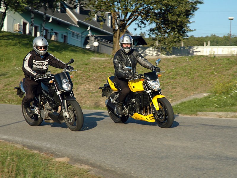 KTM 990 SuperDuke vs. Yamaha FZ1 (test porównawczy)
