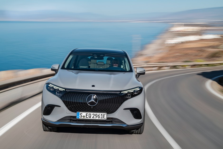 Mercedes EQS SUV