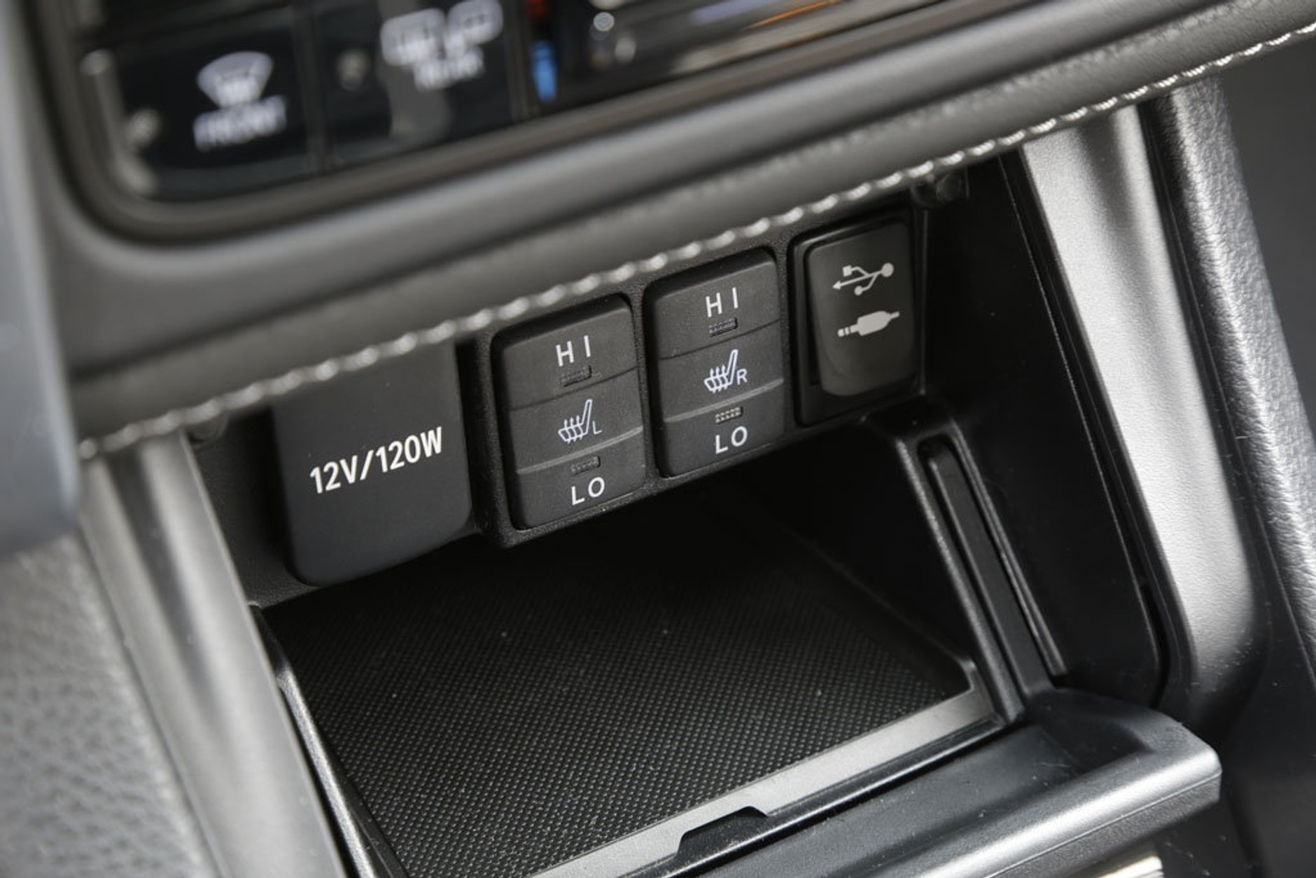 Zmiany wyszły na dobre - test Toyoty Auris 1.2 T