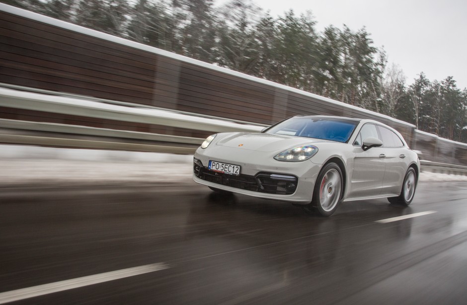Porsche Panamera Sport Turismo Turbo