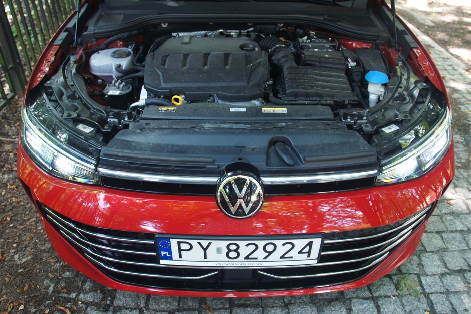 Volkswagen Passat B9 2.0 TDI