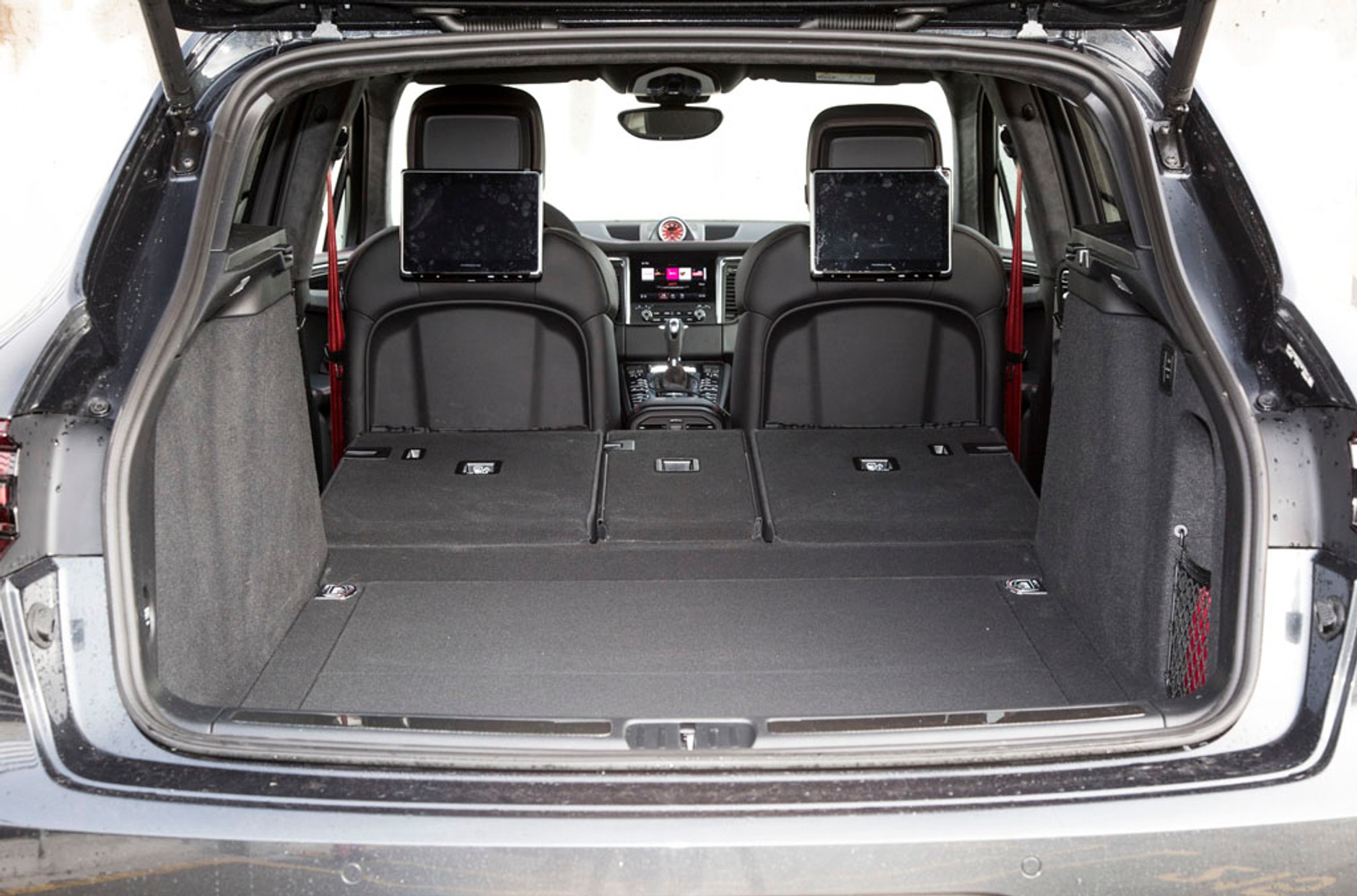 Porsche Macan Turbo - o 10 proc. mocniejsze i droższe