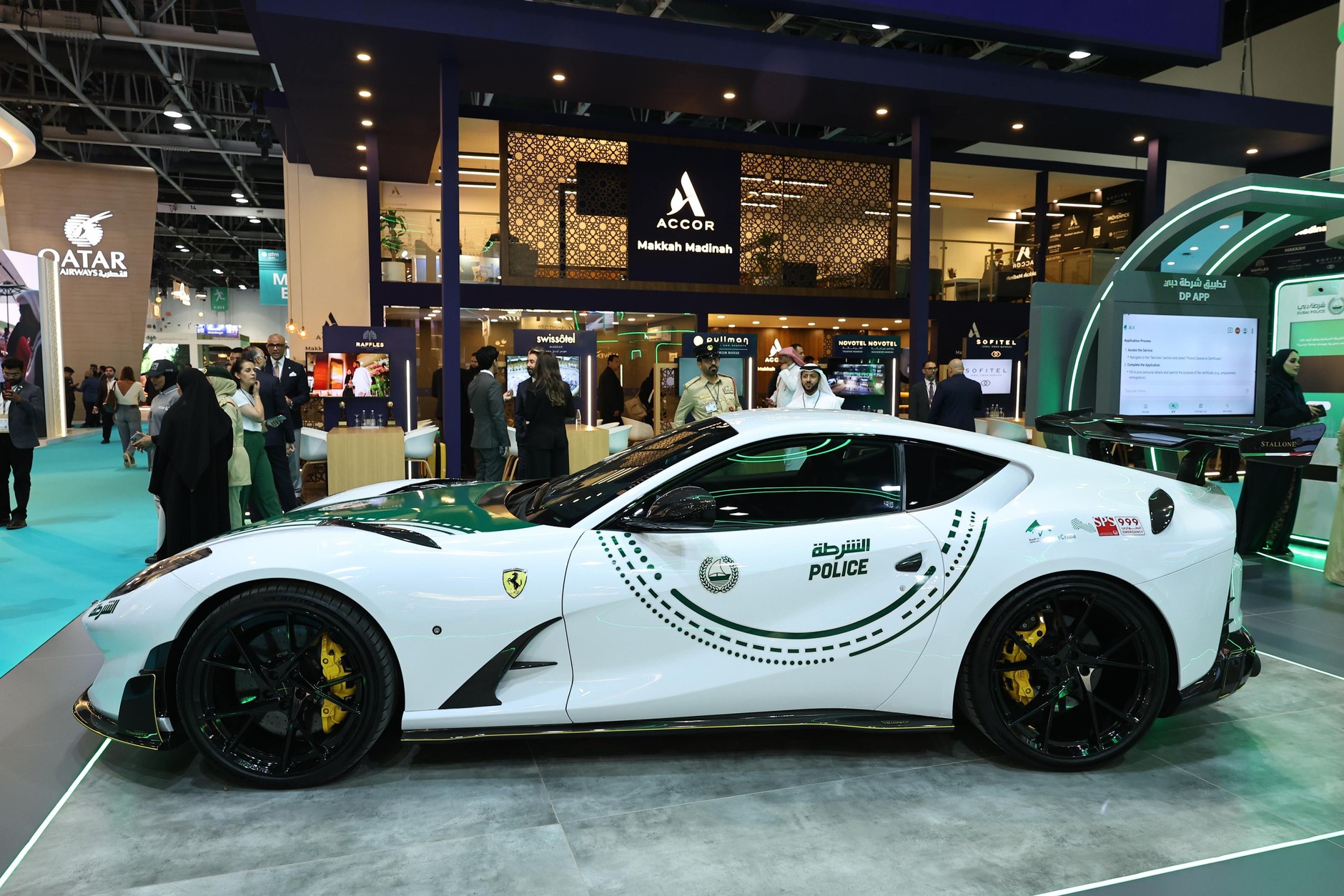 Mansory Ferrari 812 Superfast dla policji w Dubaju