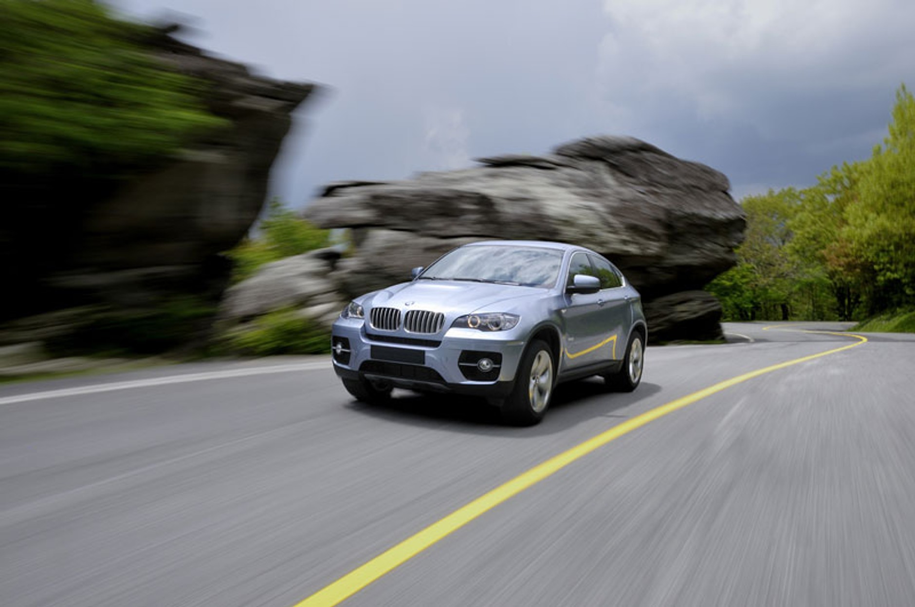 IAA Frankfurt 2009: BMW ActiveHybrid X6: V8 + 2 silniki elektryczne = pierwszy niemiecki full-hybrid