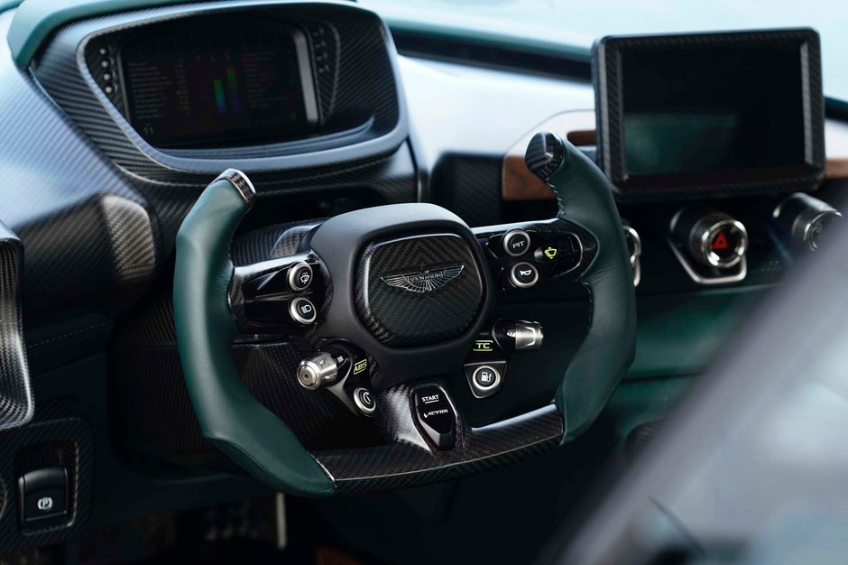 Aston Martin Victor