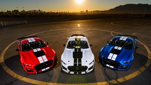 Tak jeździ Ford Mustang Shelby GT500