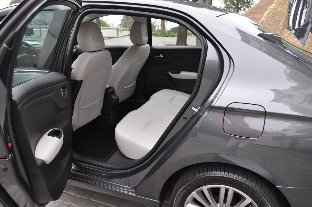 Citroen C-Elysee