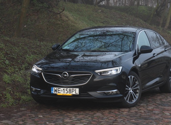 Opel Insignia 2.0 CDTI - Powrót do przeszłości | TEST