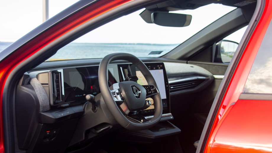 Renault Megane E-Tech elektryczny