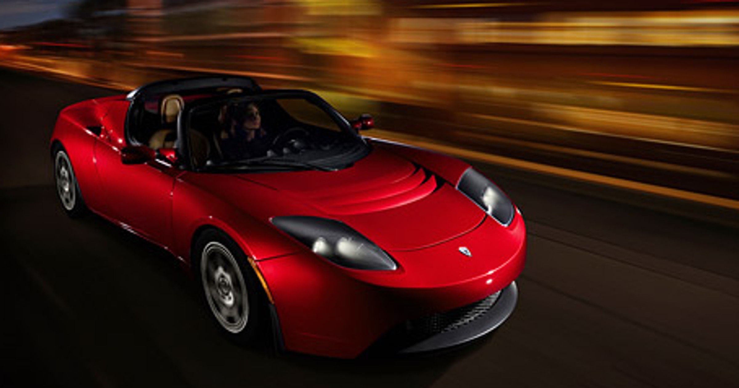 Tesla Roadster: debiut supersportowego auta z napędem elektrycznym