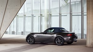Mazda MX-5 po liftingu będzie zwinniejsza. Wygląd został po staremu