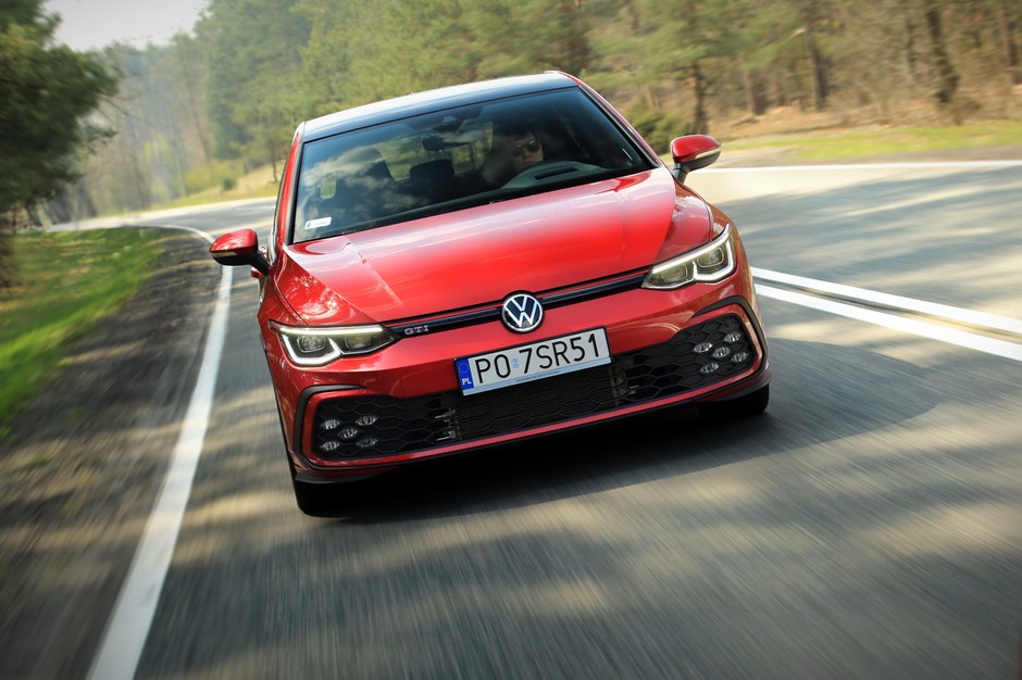 Volkswagen Golf GTI 2.0 TSI 245 KM DSG