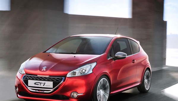 Peugeot 208 GT i XY: dwie koncepcje