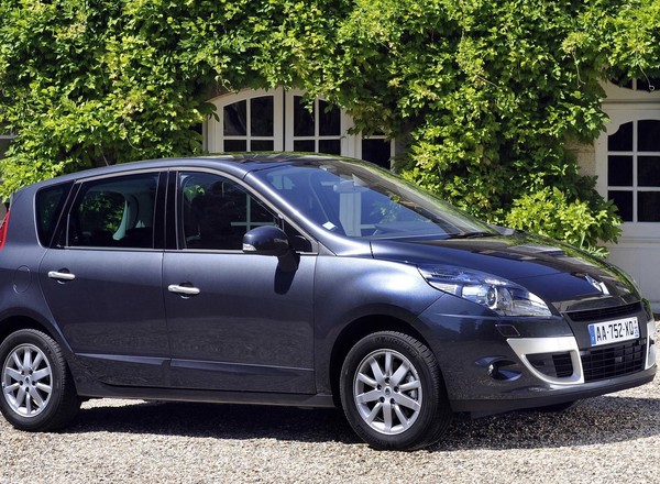 Renault Scénic ma 20 lat