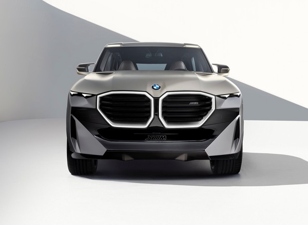 BMW XM będzie najmocniejszym i najdziwniejszym modelem marki