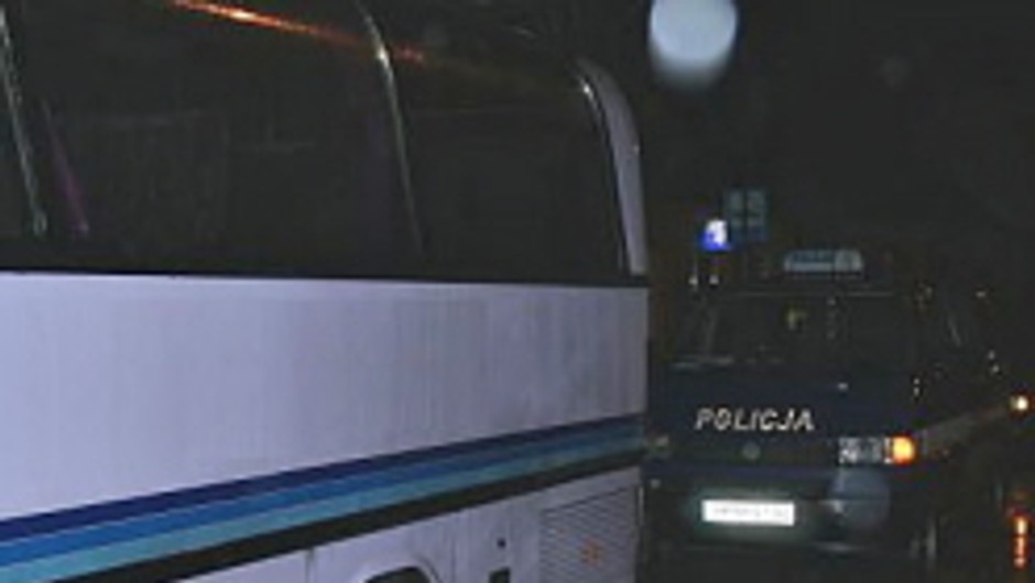 Pijani kierowcy autobusów - pasażerom tym razem się udało przeżyć...