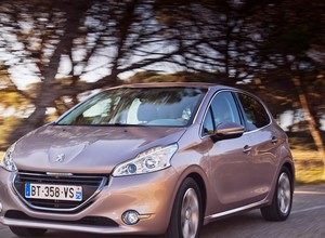 Sprawdziliśmy jak jeździ Peugeot 208