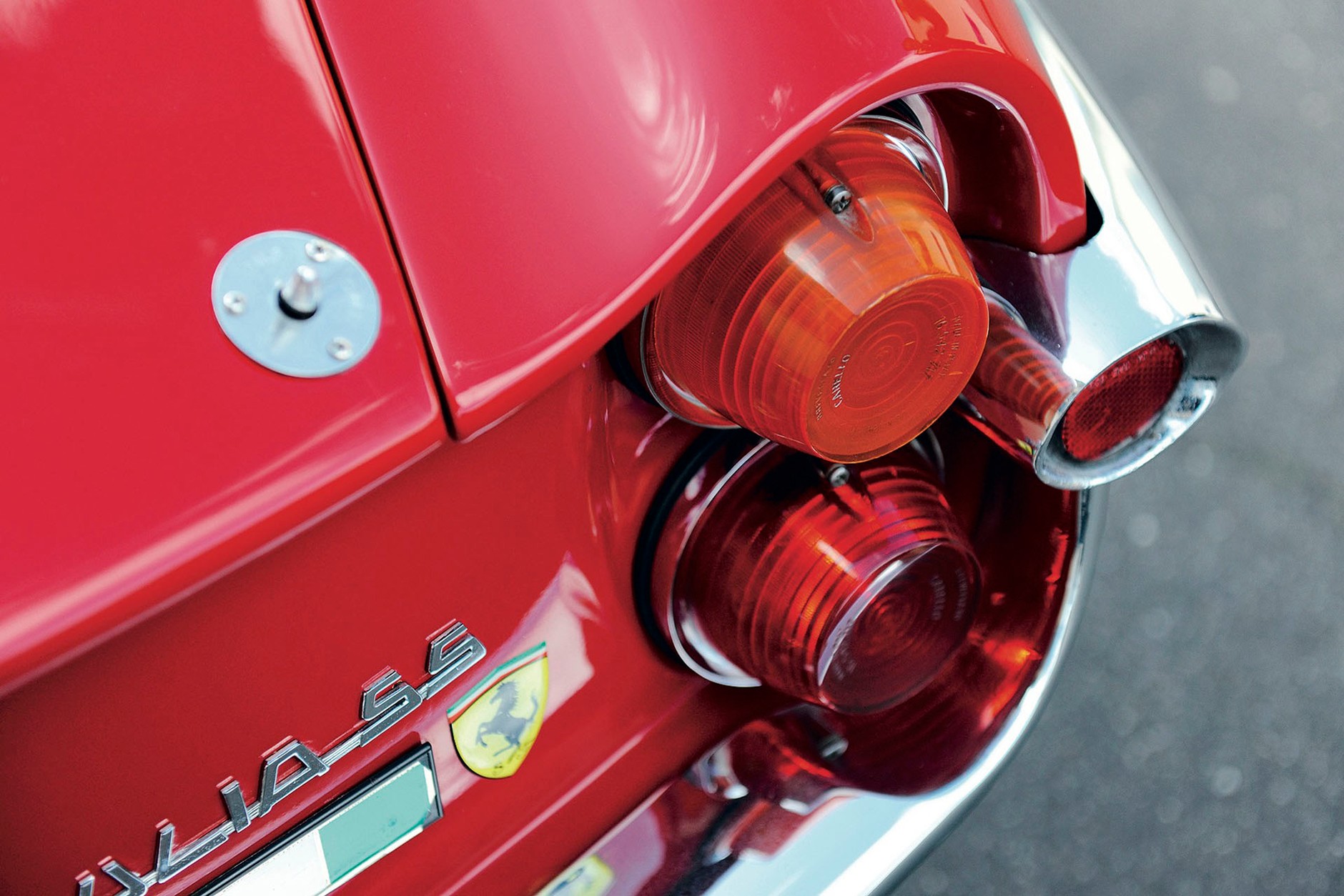 Alfa Romeo Giulia Sprint Speciale - klasyk wiecznie piękny