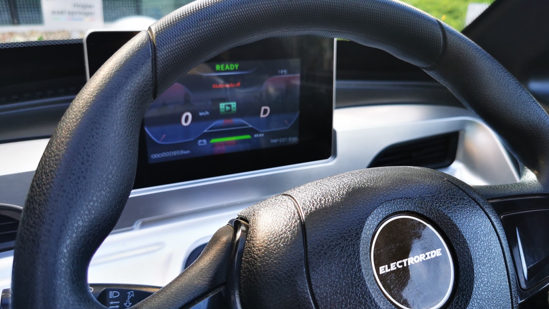 Electroride Futuri 4
